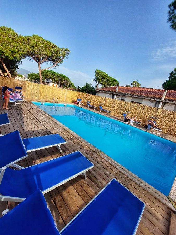 Hotel Calypso Remix Paestum Buitenkant foto